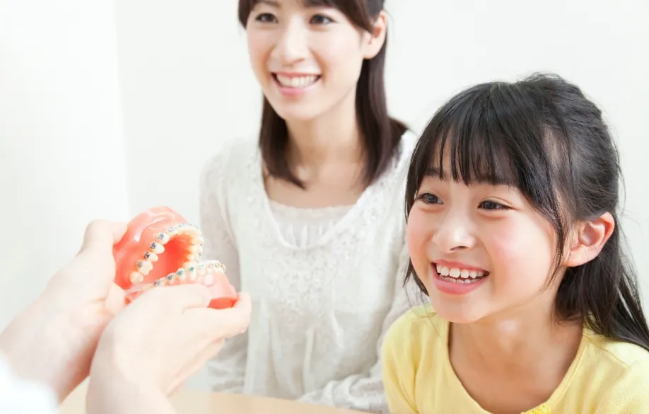 歯並び、気になりませんか?